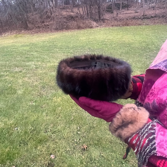☃️ Vintage Mink Hat main image 9